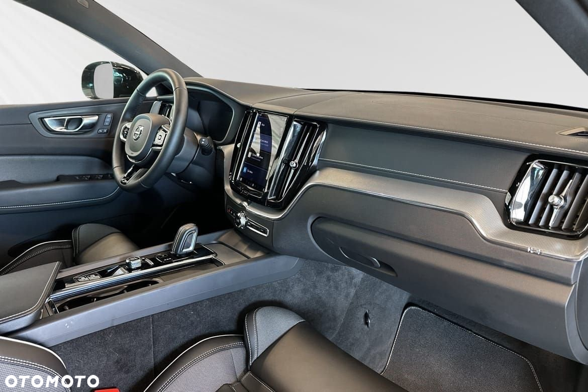 Volvo XC 60 B5 B AWD Ultra Black Edition - 7