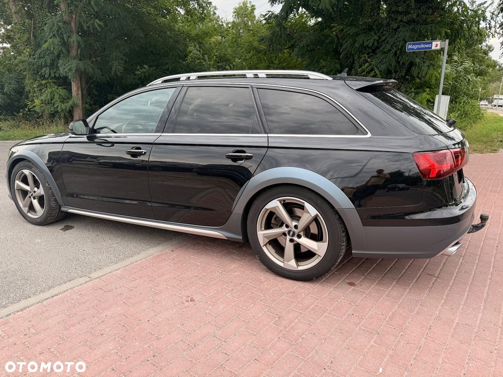 Audi A6 Allroad - 13