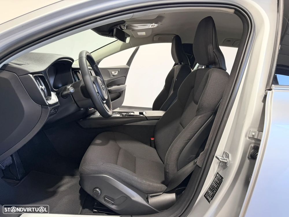 Volvo V60 2.0 T6 AWD TE Inscription - 35