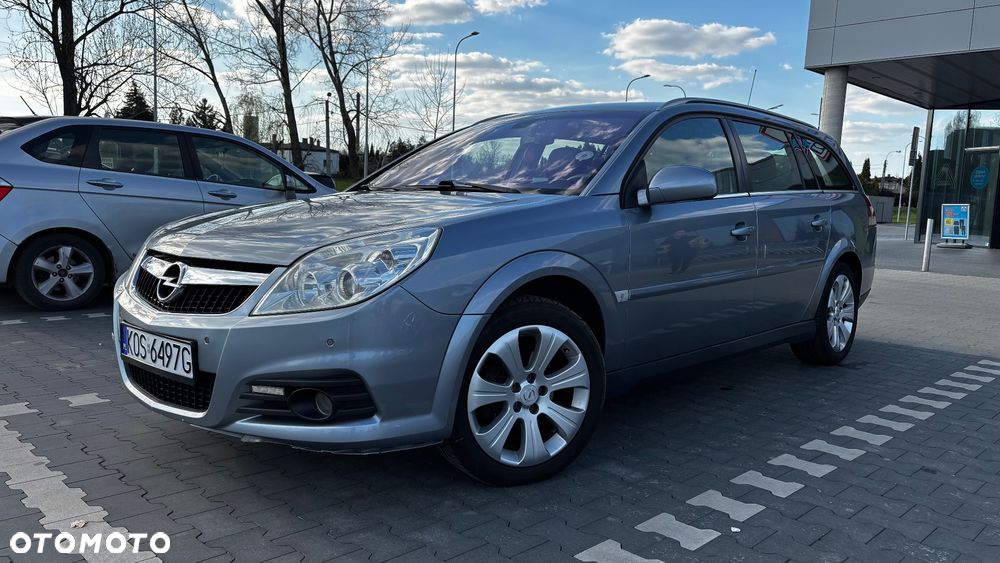 Opel Vectra 1.9 CDTI Cosmo - 1