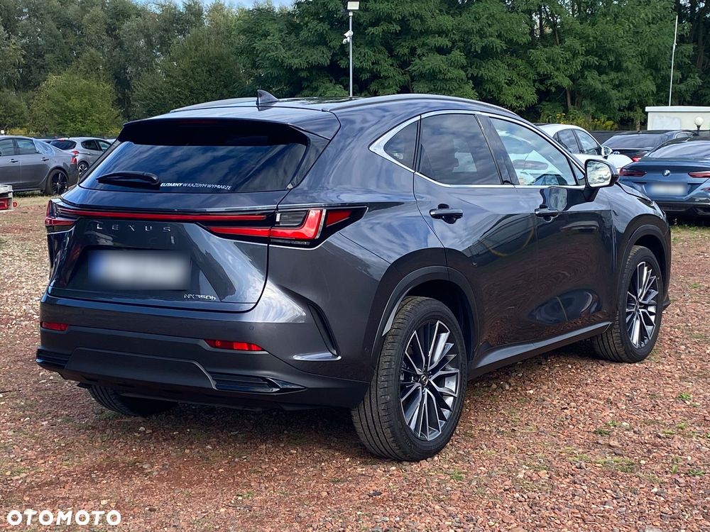 Lexus NX 350h Omotenashi AWD - 1