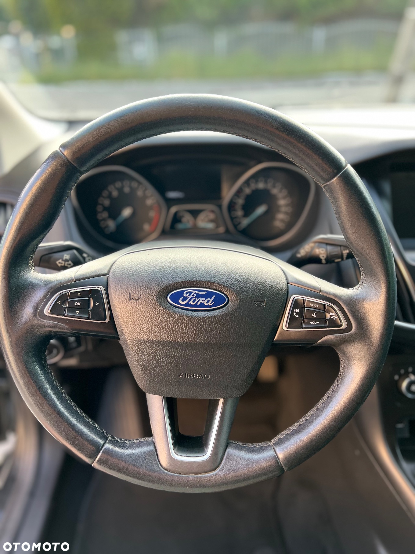 Ford Focus 1.0 EcoBoost Start-Stopp-System COOL&CONNECT DESIGN - 17