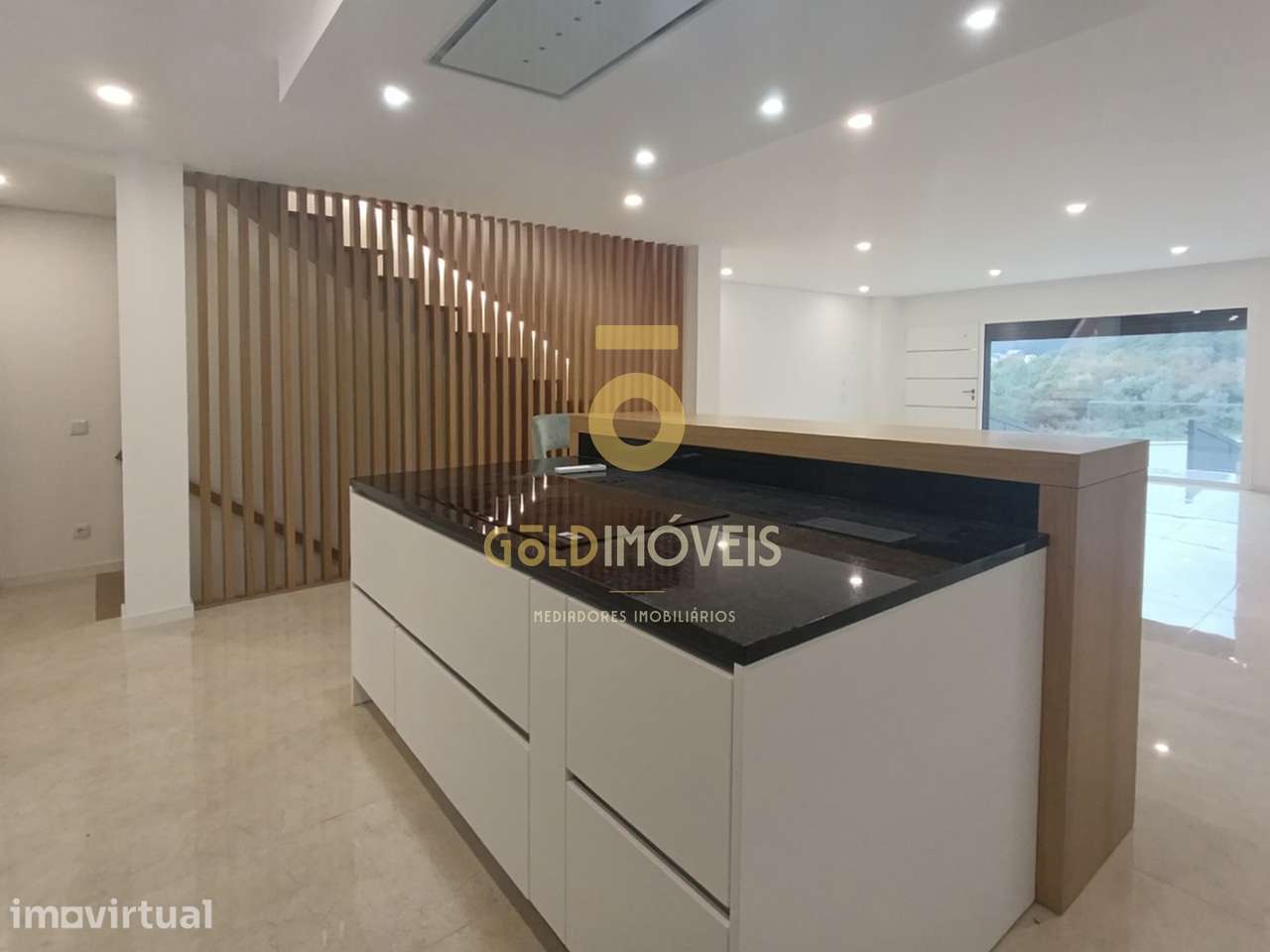 Moradia Geminada T3 Venda em Recezinhos (São Mamede),Penafiel - Grande imagem: 4/49