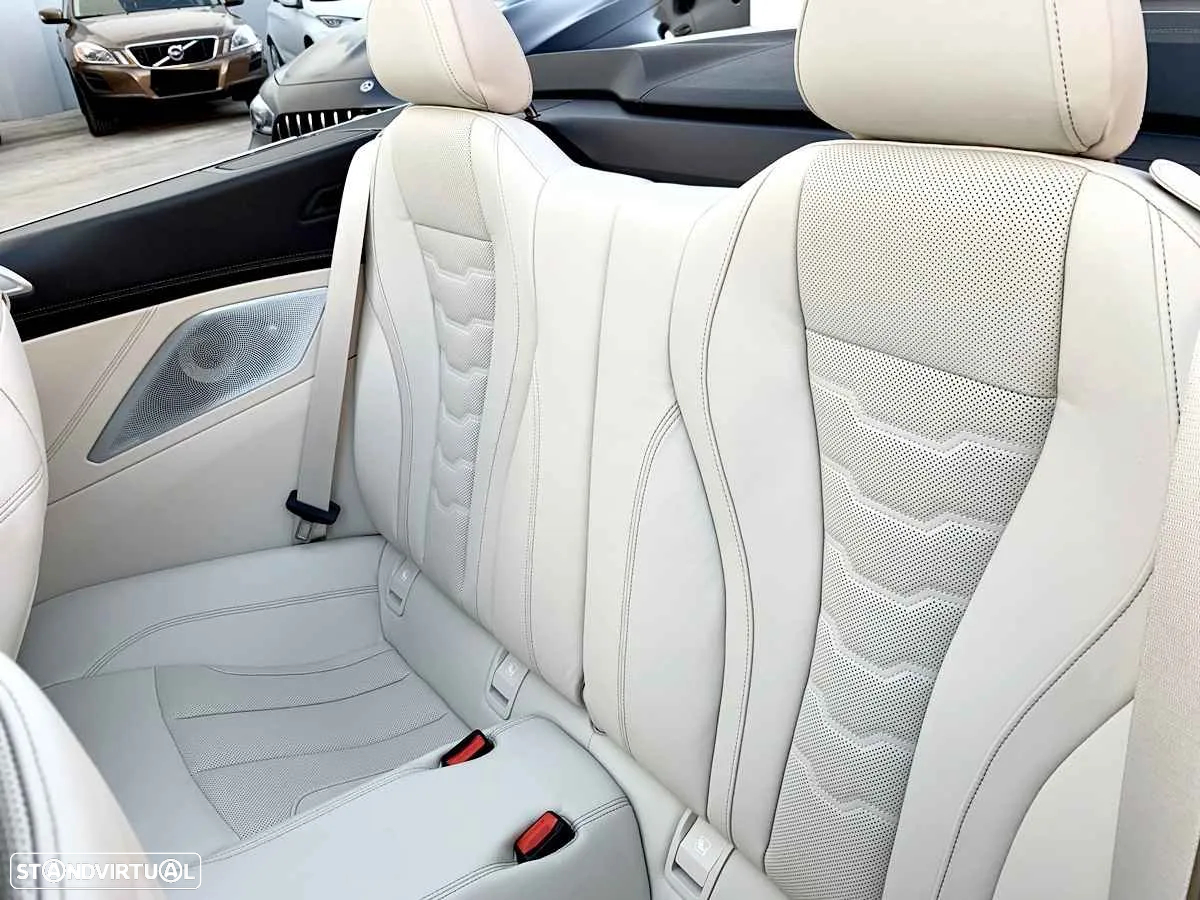 BMW M850i xDrive - 42