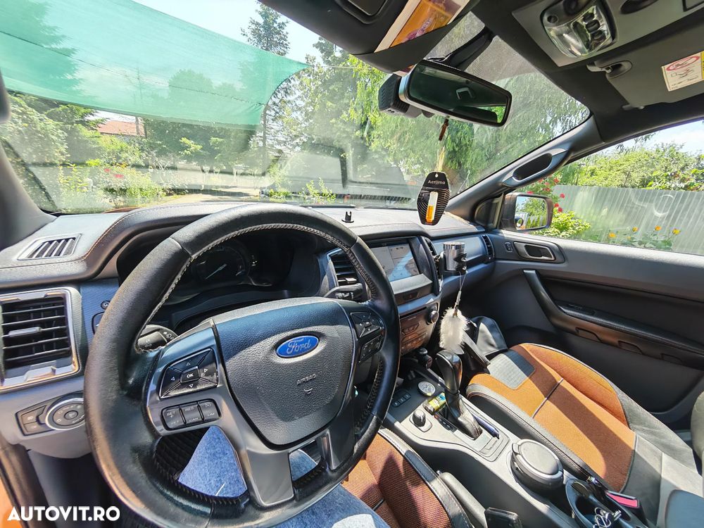 Ford Ranger 4x4 Cabina Dubla WILDTRACK Aut. - 17
