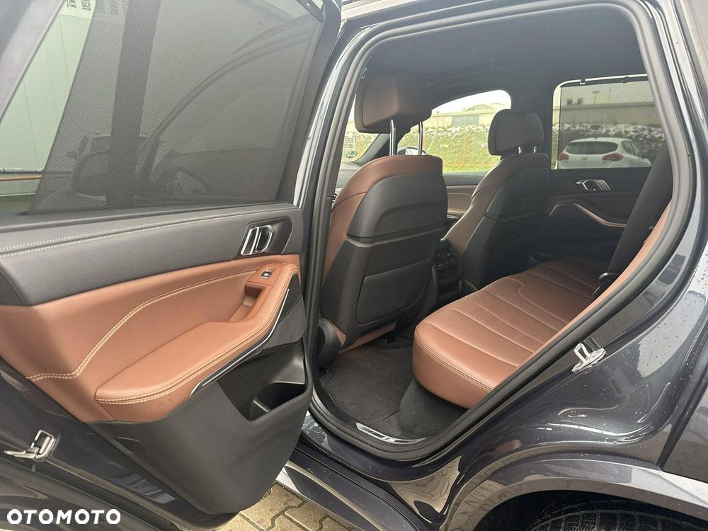 BMW X5 xDrive25d - 14