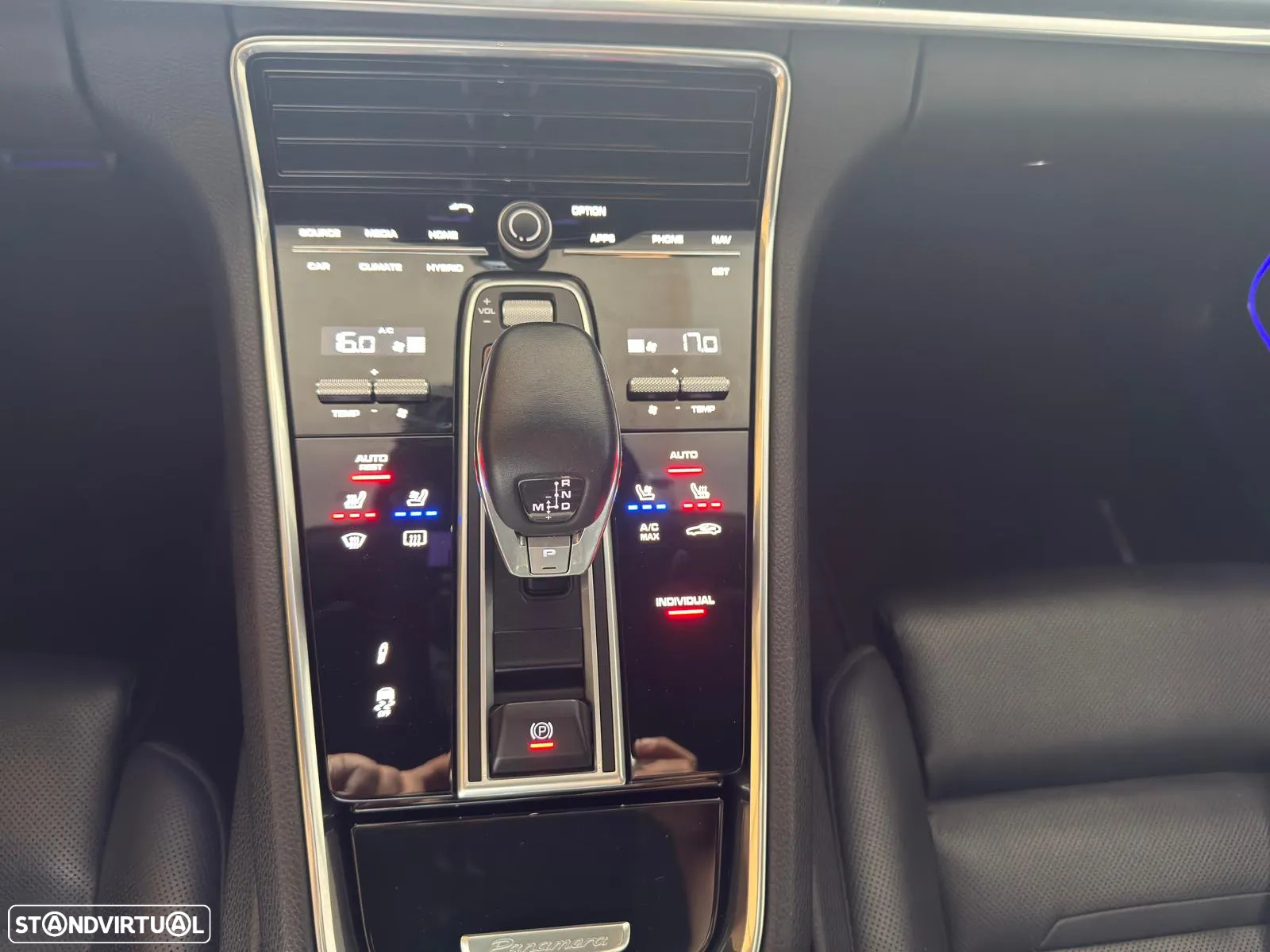 Porsche Panamera Sport Turismo 4 E-Hybrid - 29