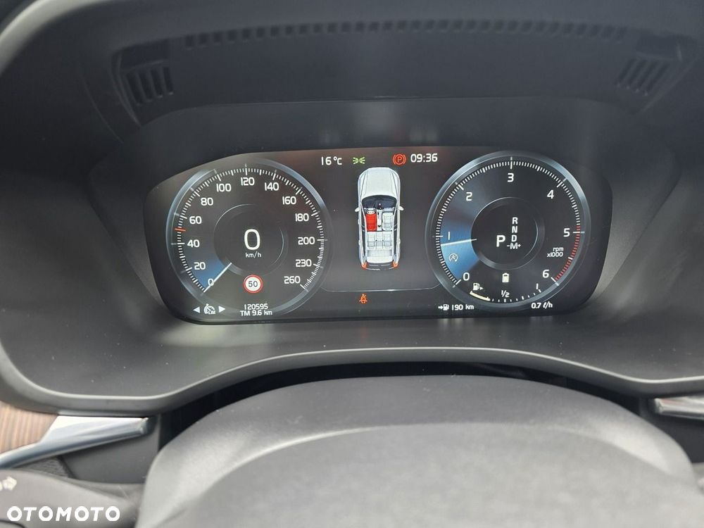 Volvo XC 60 B4 D AWD Inscription - 17