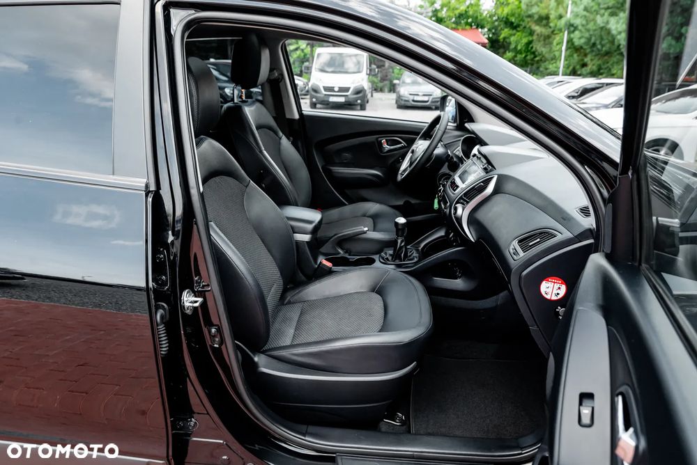 Hyundai ix35 2.0 4WD Premium - 28