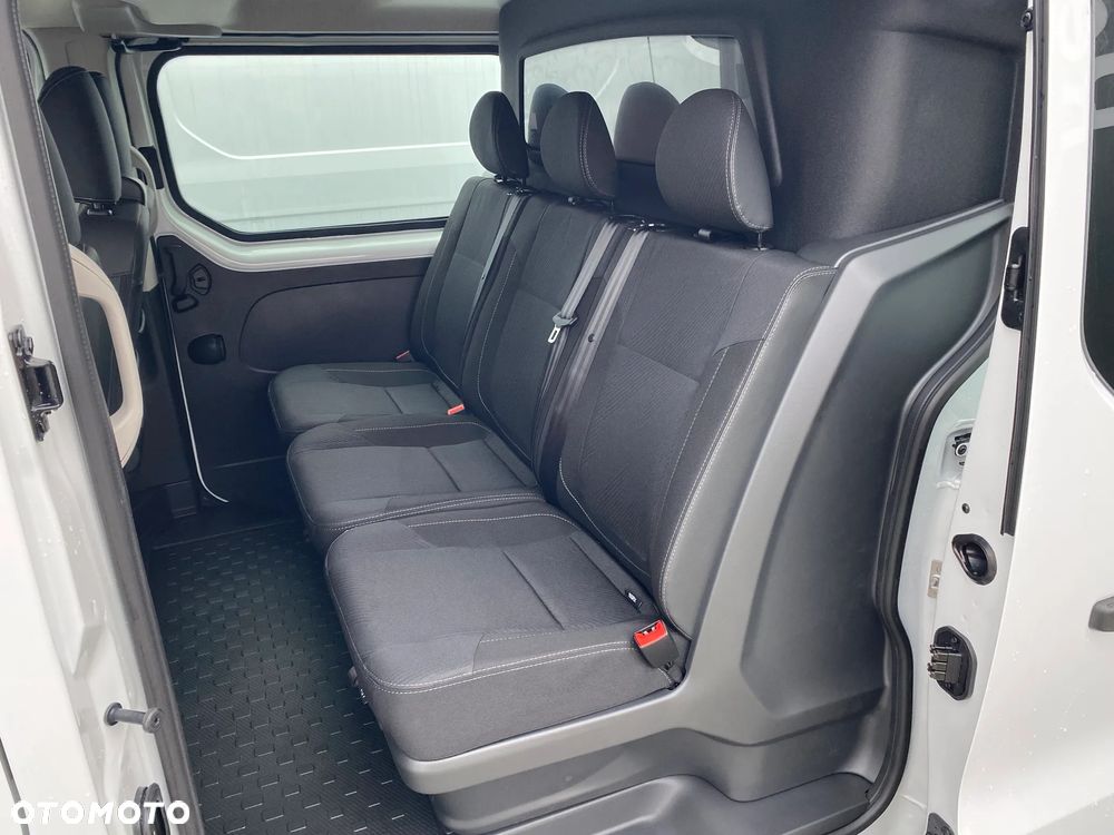 Renault Trafic - 9