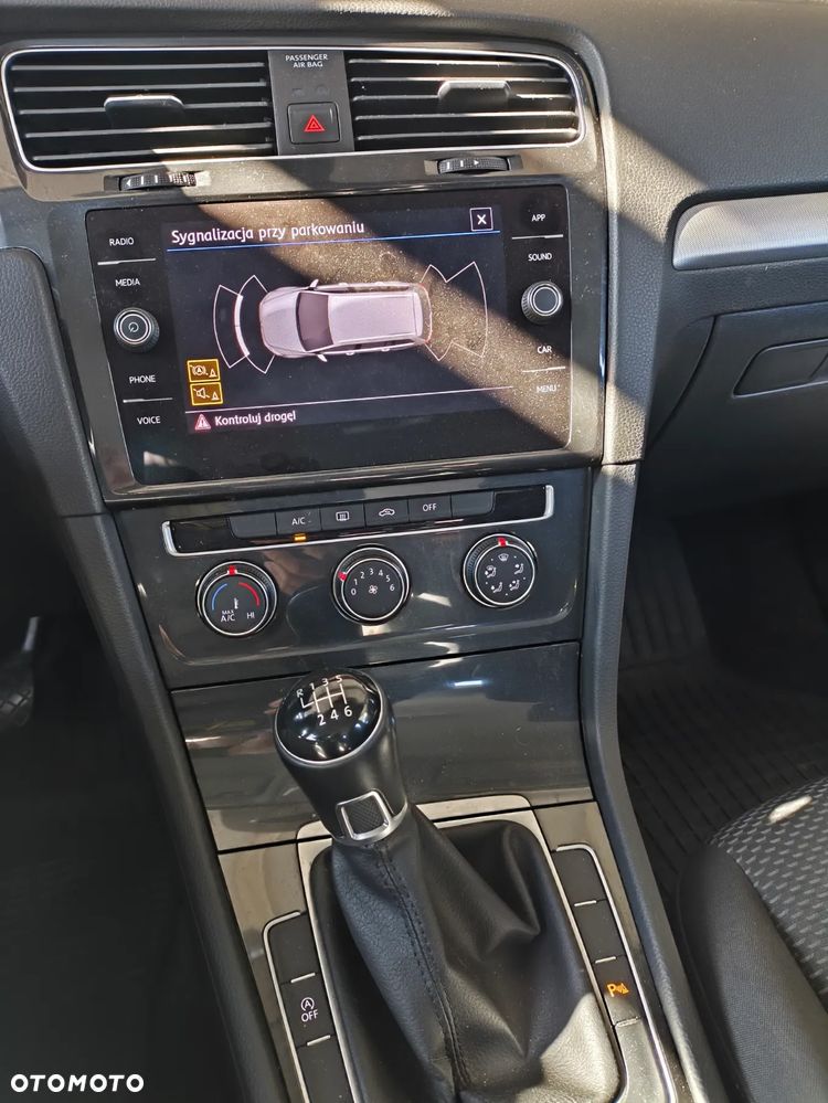 Volkswagen Golf VII 1.5 TSI BMT Trendline - 5