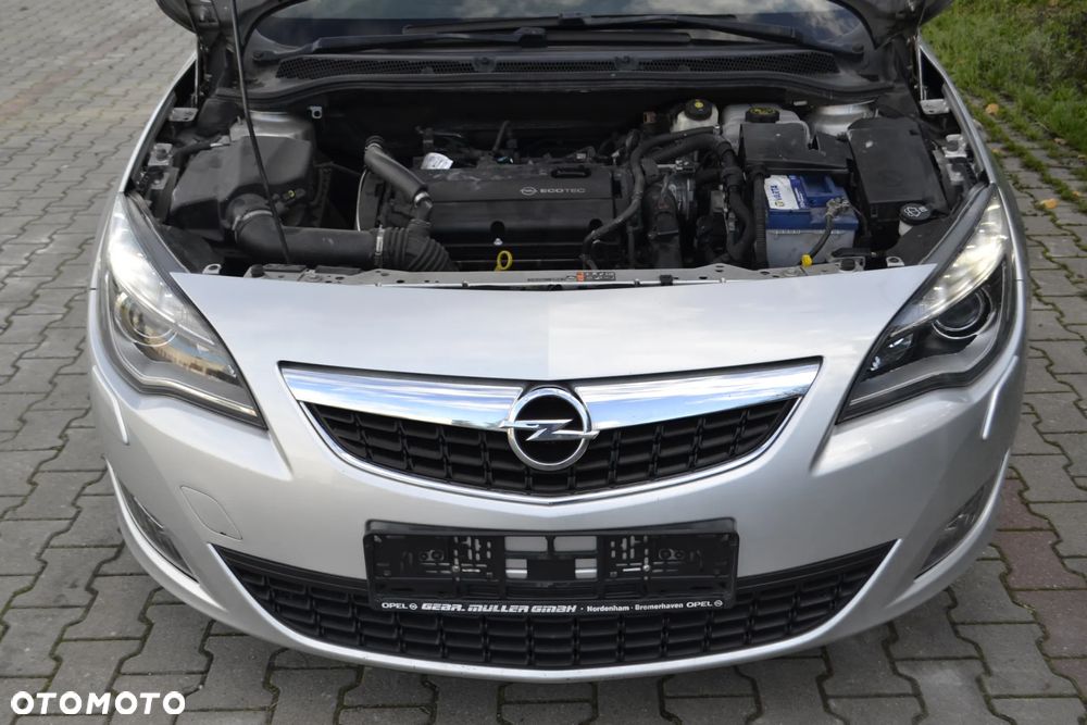 Opel Astra IV 1.6 T Sport - 29