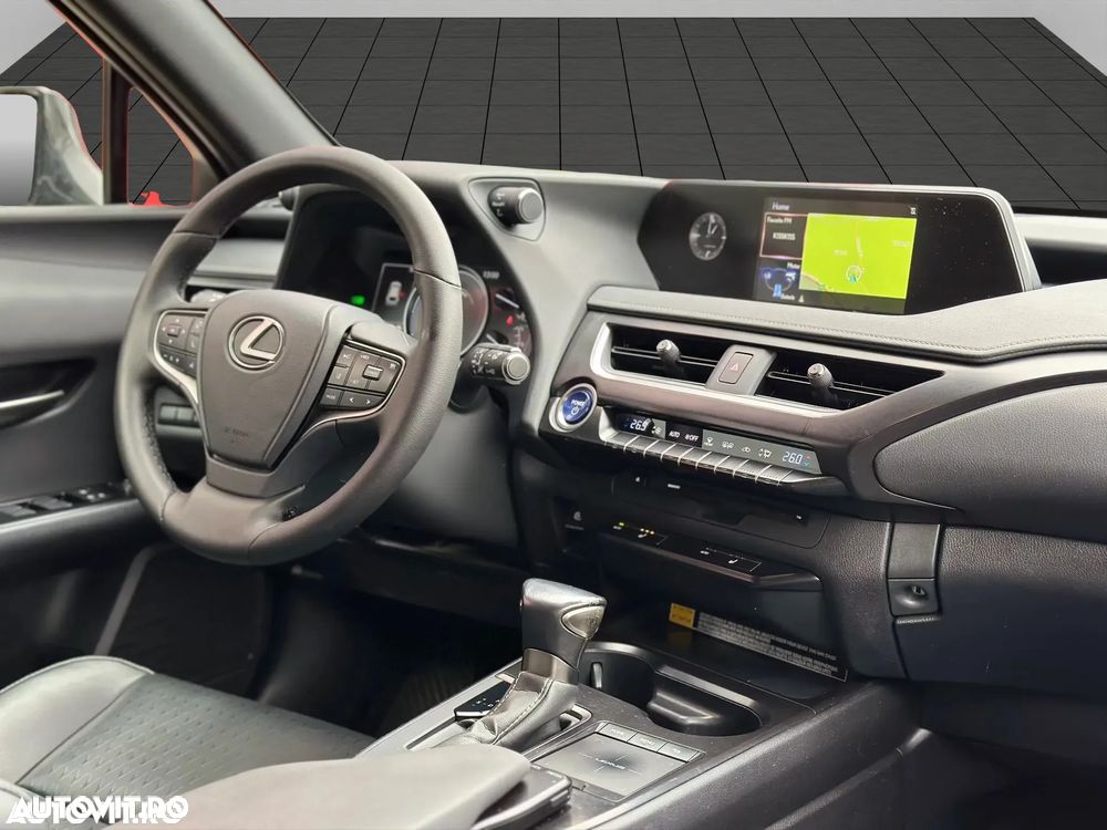 Lexus UX 250h Executive Line - 18