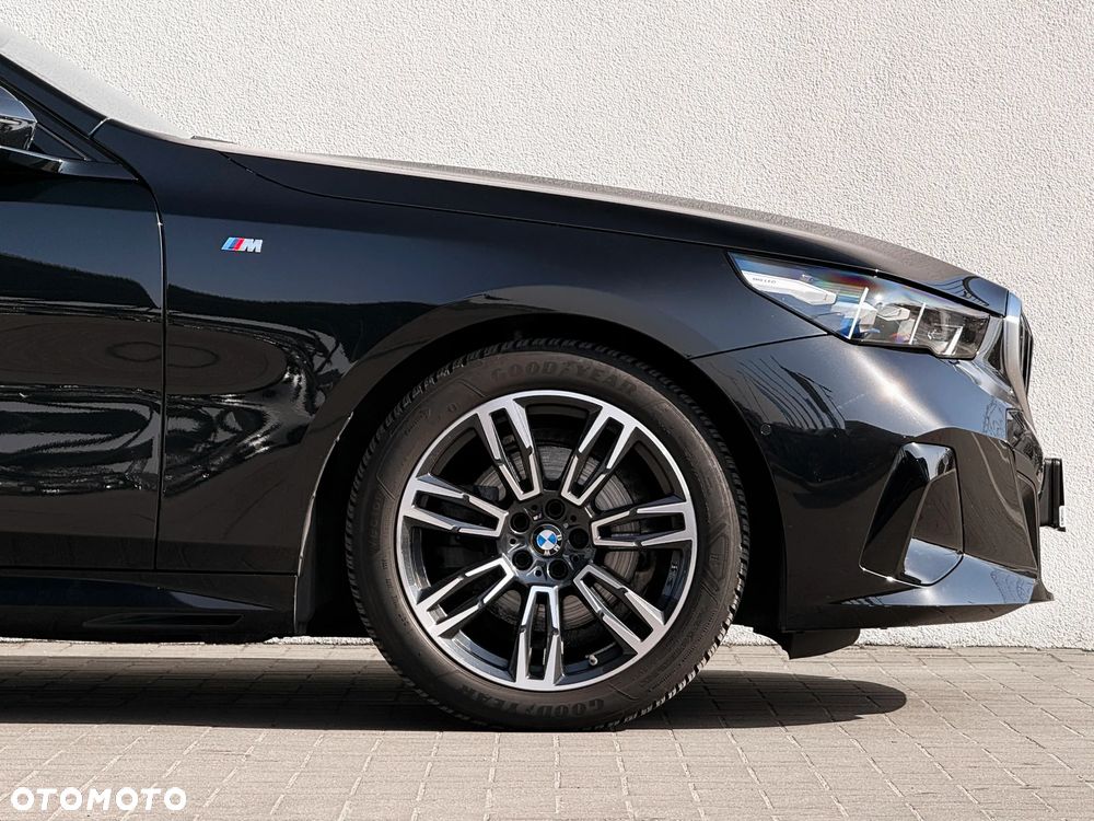 BMW Seria 5 520d - 12