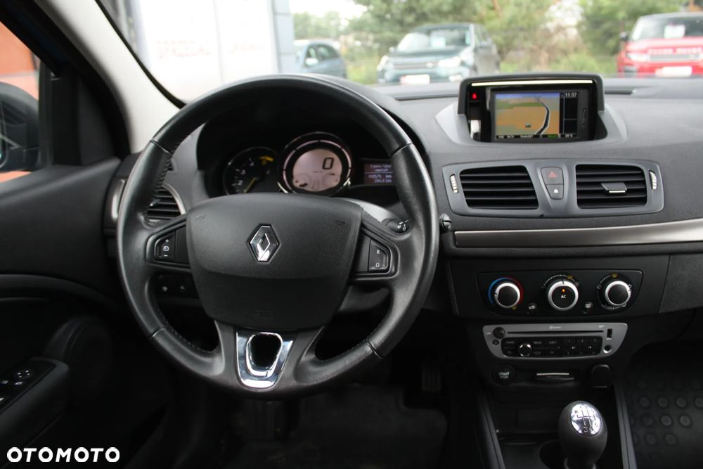 Renault Megane ENERGY dCi 110 PLAY - 19