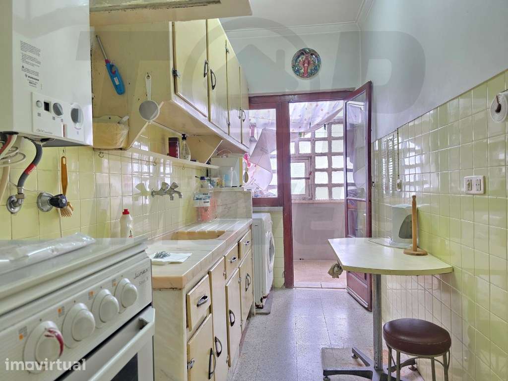 Apartamento T2 para remodelar - Odivelas - 242.000€ - Grande imagem: 4/15
