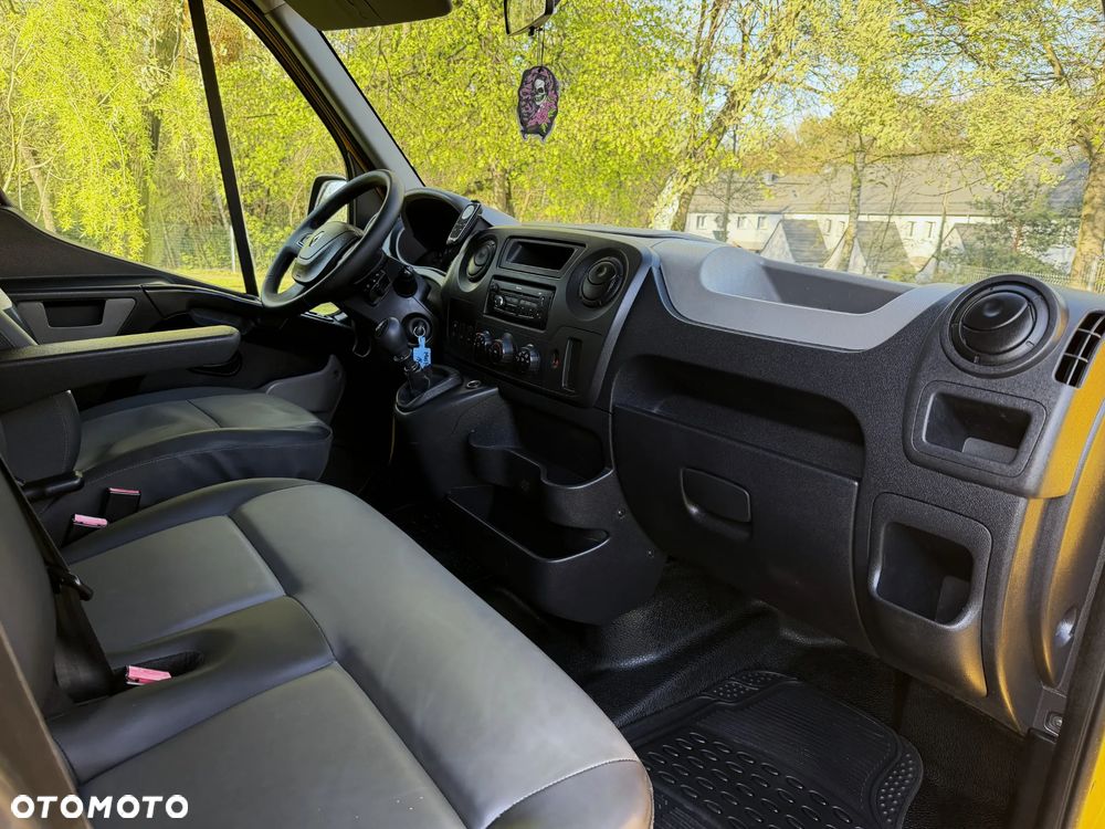 Renault MASTER L2H2 ŚREDNI KLIMA/NAWIGACJA/3osobowy - 16