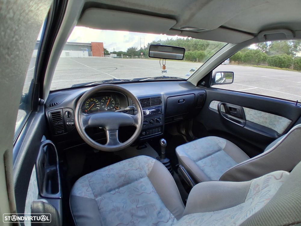 SEAT Ibiza 1.0 Entry - 9