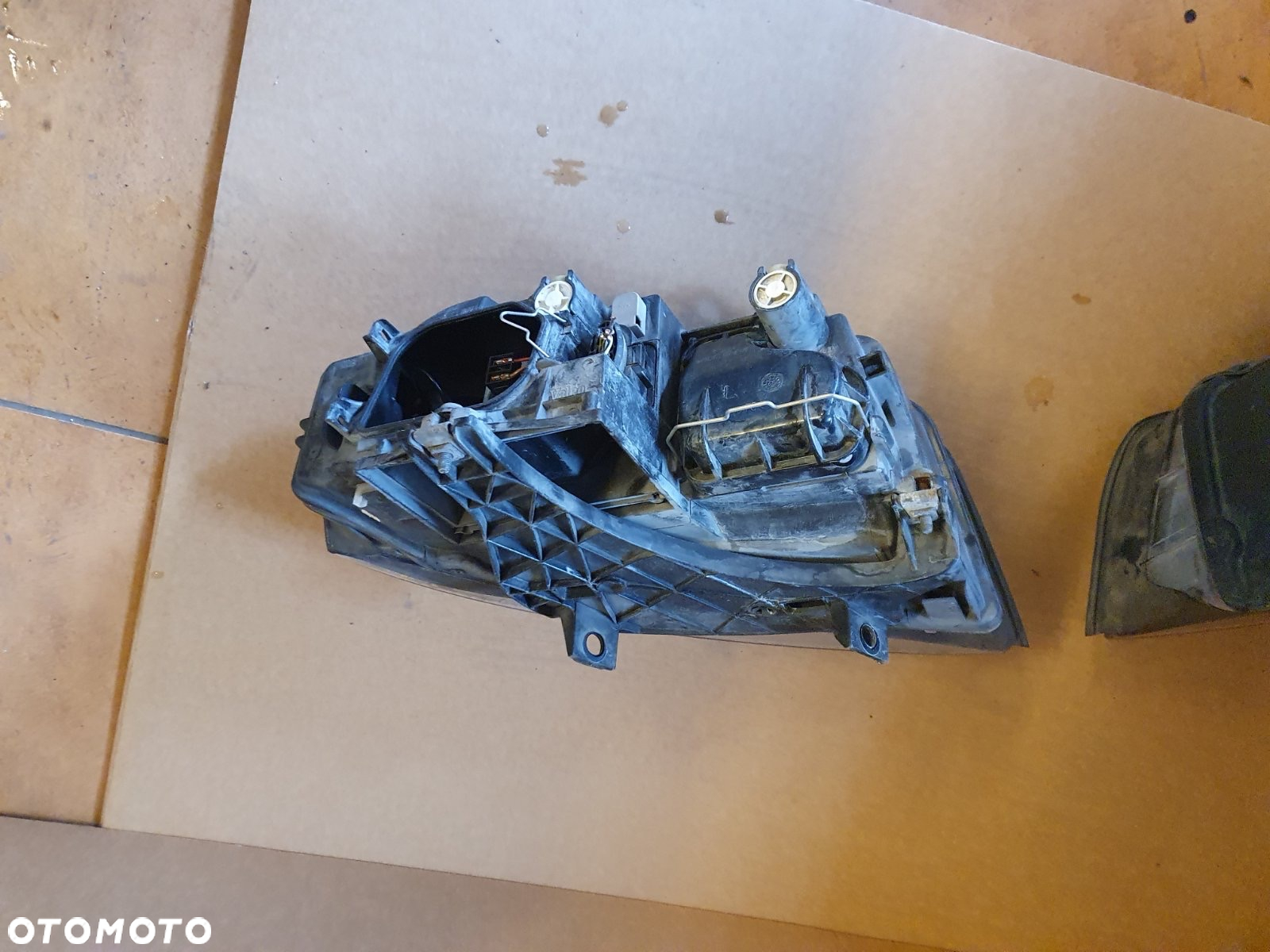 REFLEKTOR L/P AUDI A4 B6 EUROPA - 9