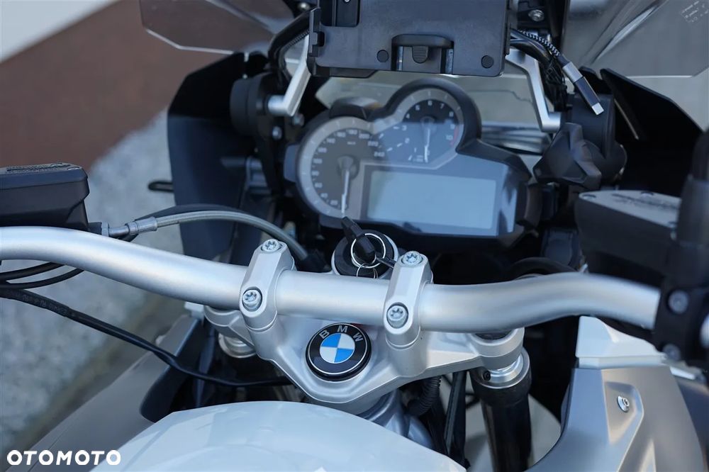 BMW R - 18
