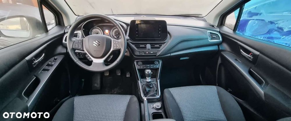 Suzuki S-Cross - 7