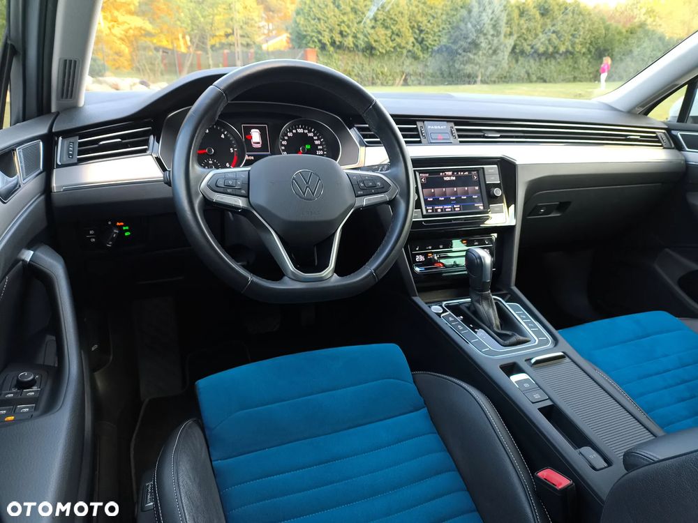 Volkswagen Passat 2.0 TDI EVO Elegance DSG - 23
