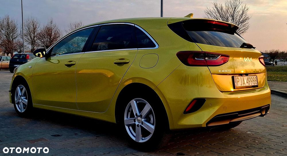 Kia Ceed 1.6 CRDi (48V Mild-Hybrid) Vision - 5