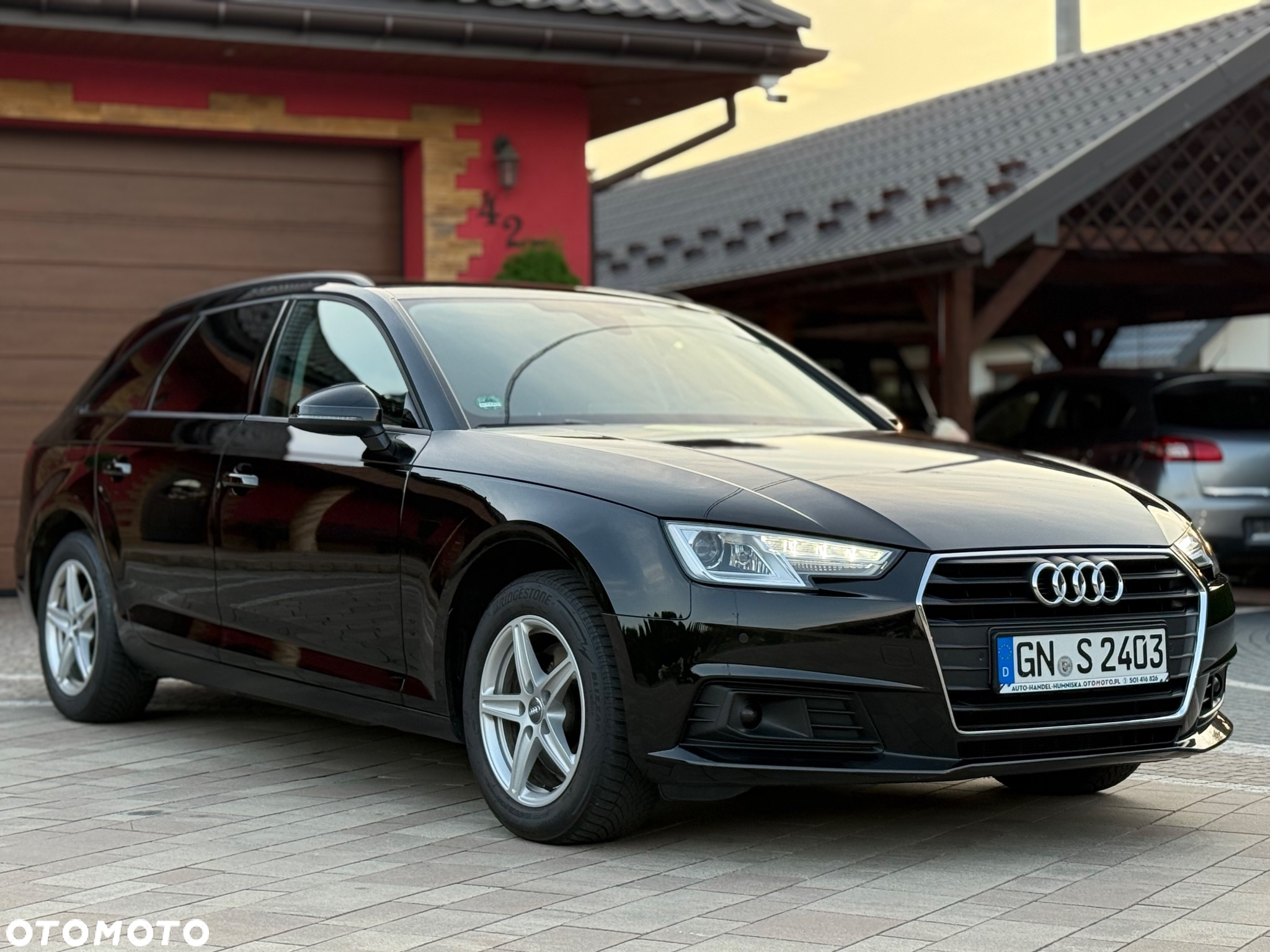 Audi A4 - 4