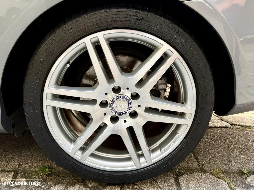 Mercedes-Benz E 250 CDi Avantgarde BlueEfficiency Auto - 11