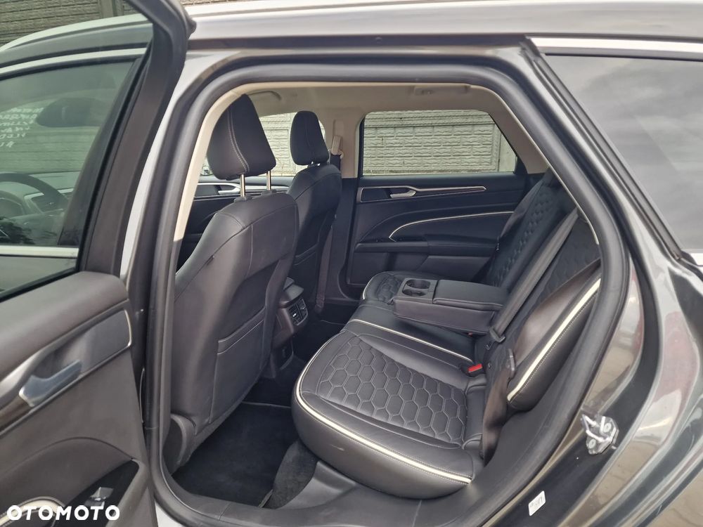 Ford Mondeo Turnier 2.0 Ti-VCT Hybrid VIGNALE - 12