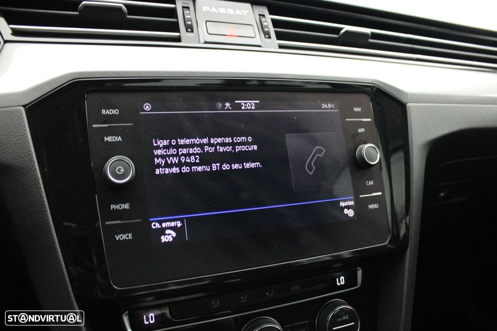 VW Passat 1.6 TDI Business DSG - 16