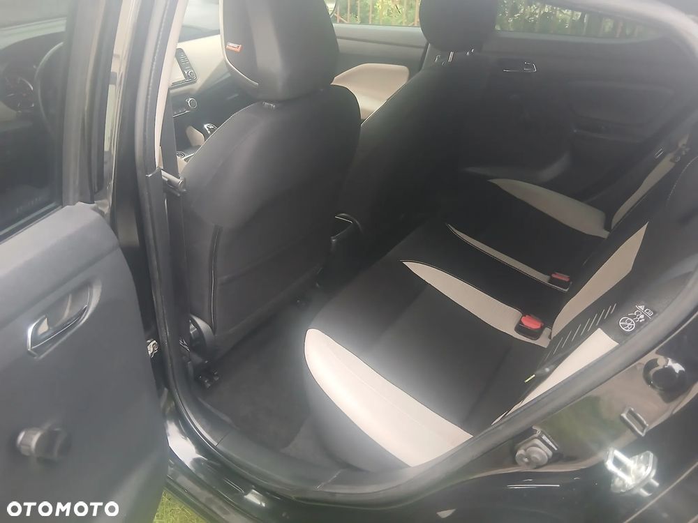 Nissan Micra 1.5 dCi Acenta - 10