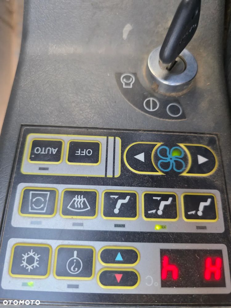 Volvo 290 - 21