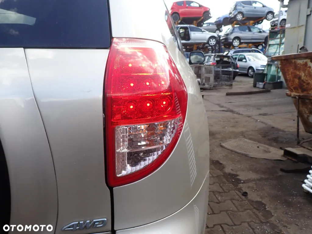 CZĘŚCI - Toyota Rav 4 III XA30 USA LONG 2,0 16V VVT-i 152KM 1AZ-FE AT 4WD 4X4 LAKIER 4R4 2008r. INDEX - 9452 - 7