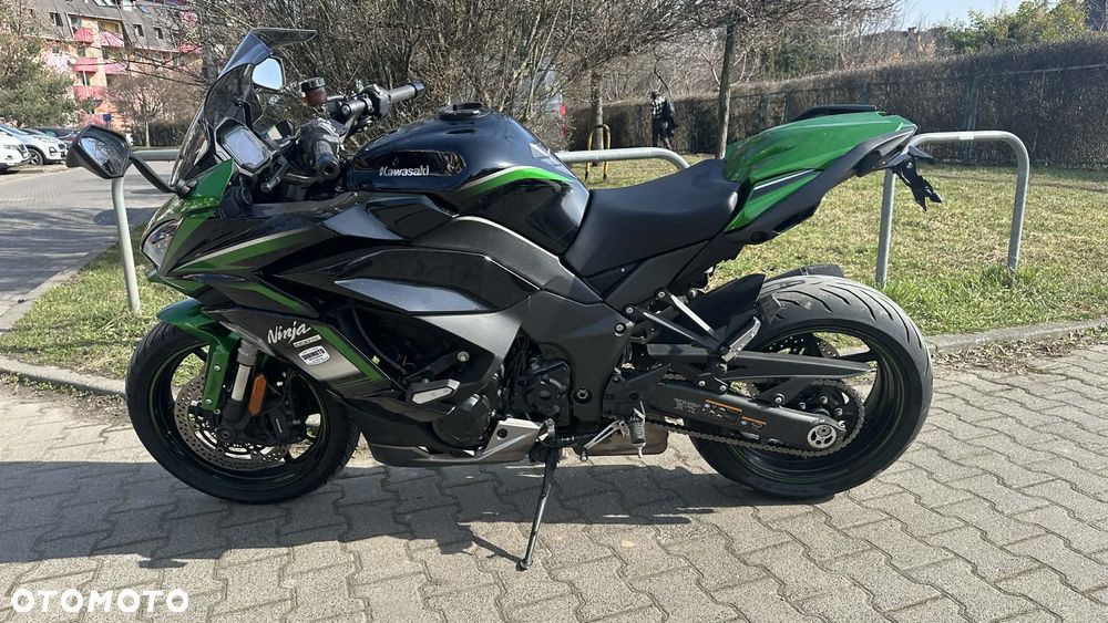 Kawasaki Ninja 1000 SX - 2