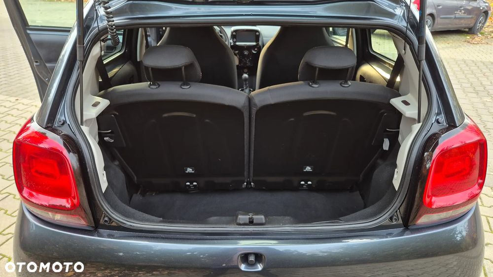 Citroën C1 1.0 VTi Shine EU6 - 15