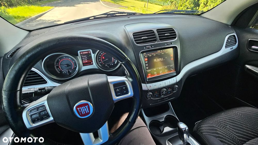 Fiat Freemont 2.0 Multijet 16V DPF Automatik Allrad Black Code - 32