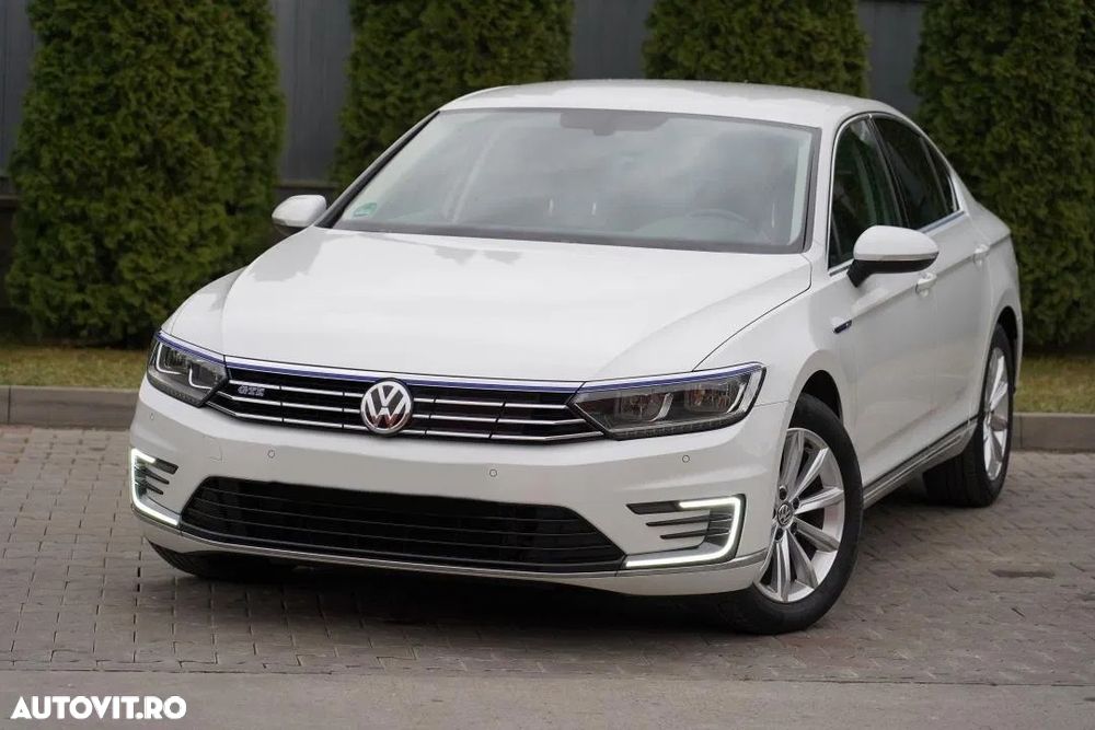 VOLKSWAGEN Passat 2017 — imagine 8