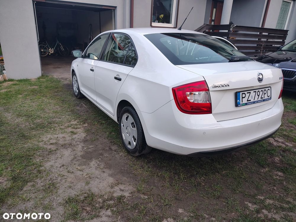 Skoda RAPID 1.2 TSI Active - 9
