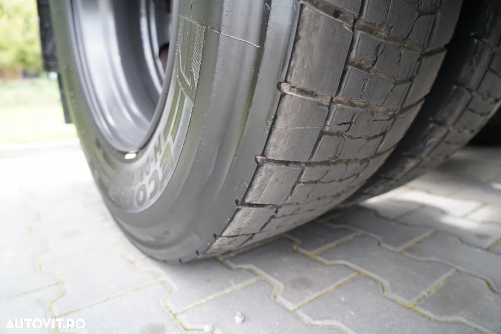 Renault T 520 / RETARDER / PIELE / LIMITED / TEAM ALPINE 66/99 - 21