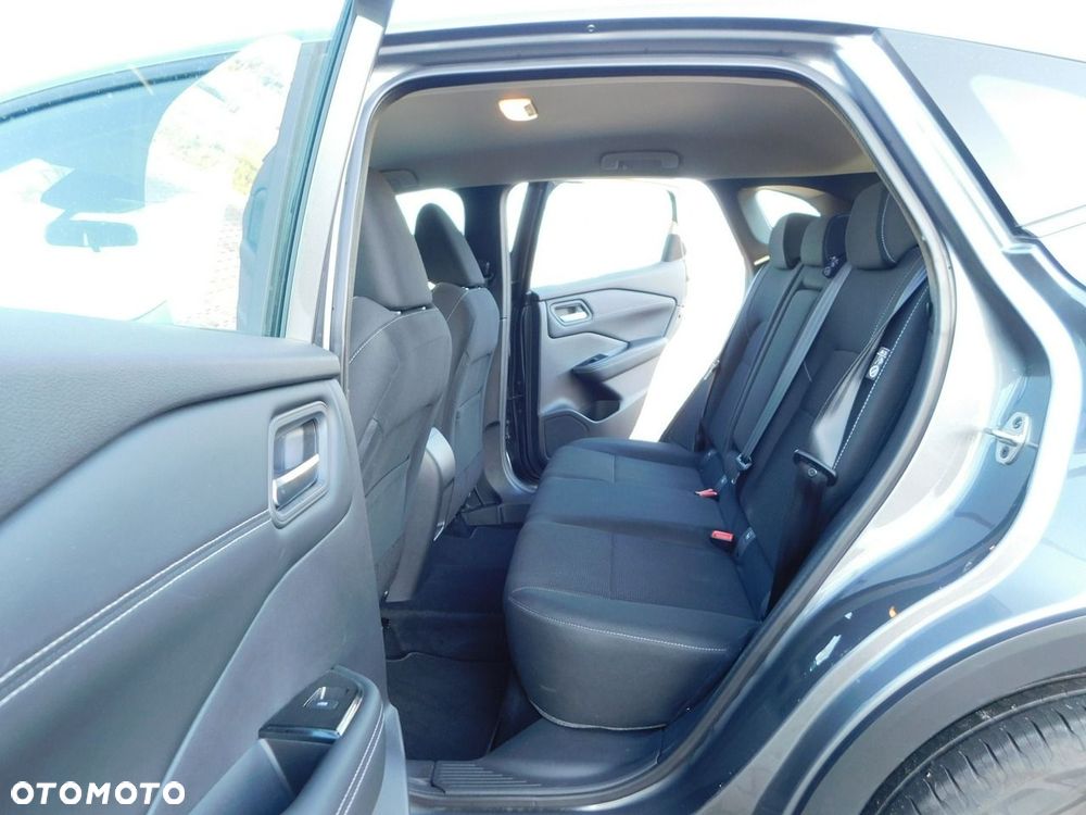 Nissan Qashqai - 10