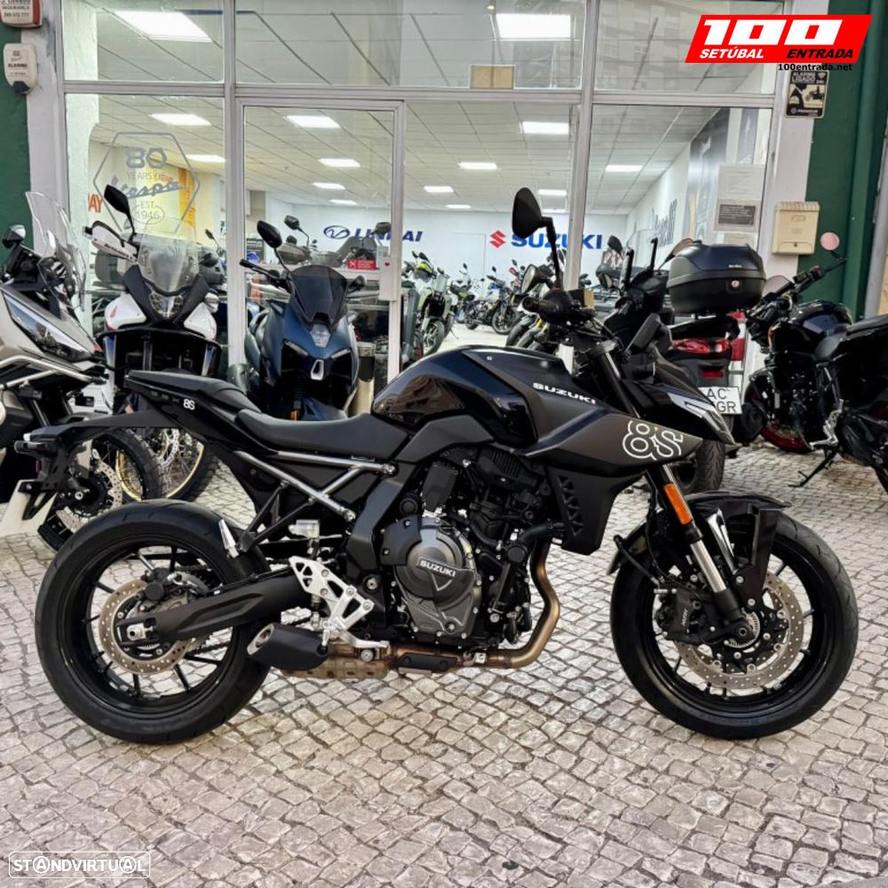 Suzuki GSX 800 S - 10