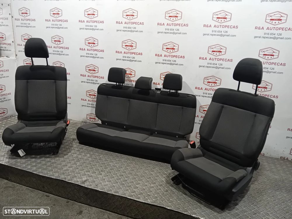 Conjunto de Bancos Citroën C4 Cactus em Tecido Imaculados Original - 3