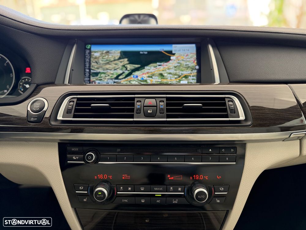 BMW 740 d - 19