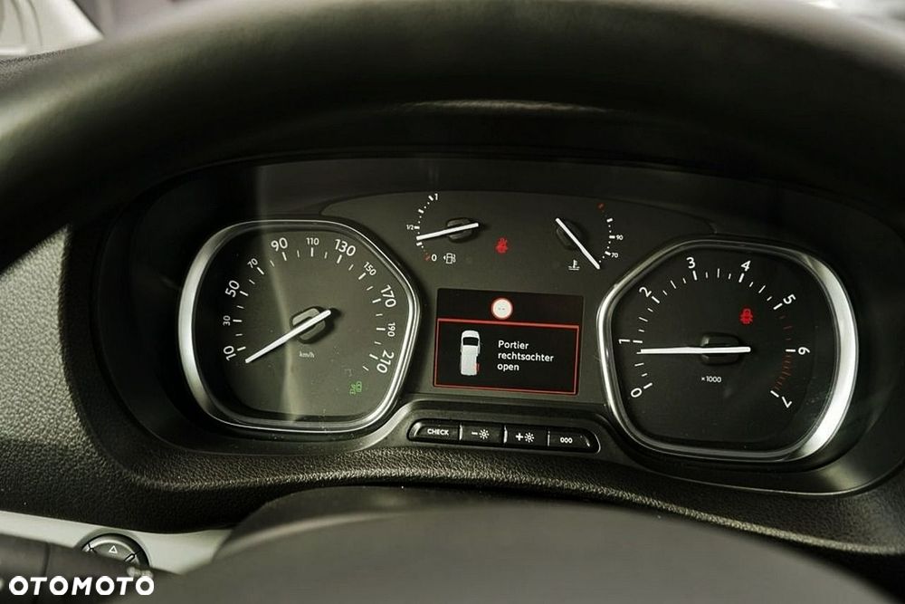 Opel Vivaro - 24