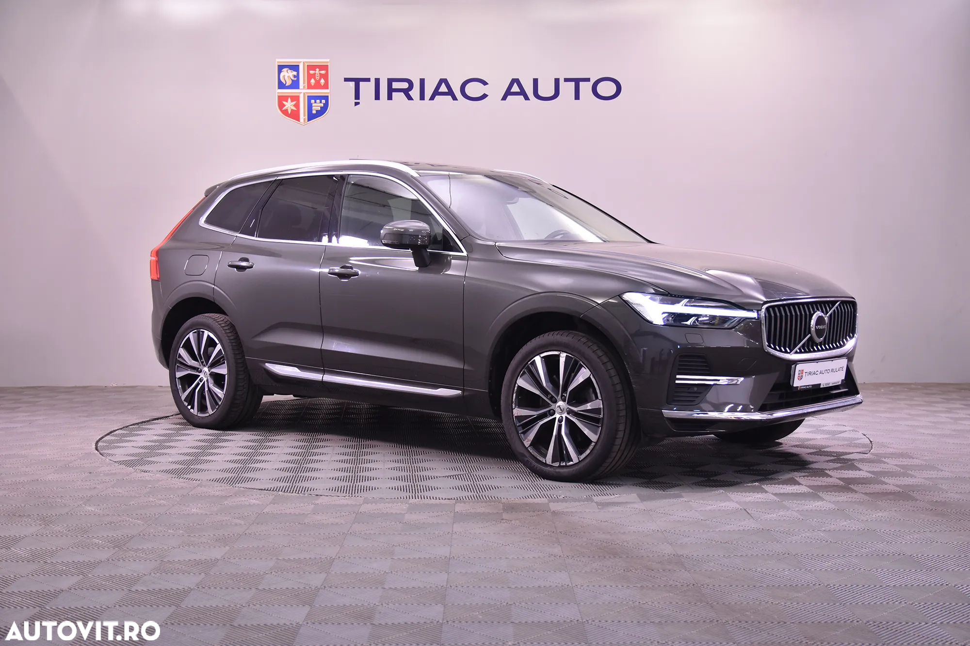 Volvo XC 60 T8 AWD Recharge Core - 7