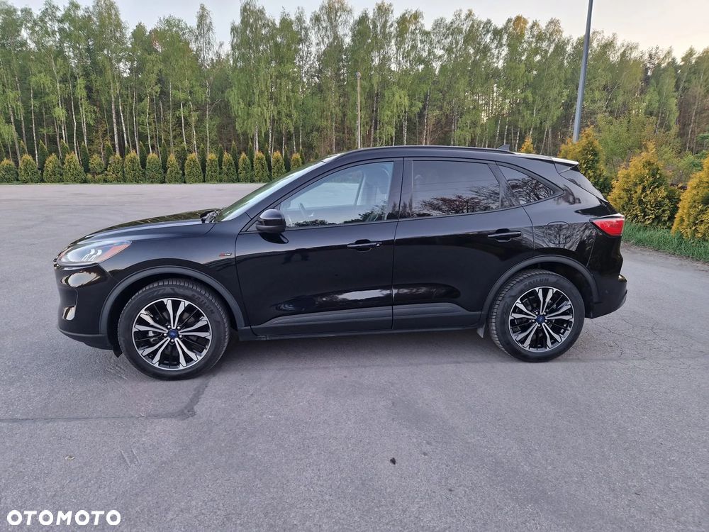 Ford Escape 2.0 EcoBoost AWD Titanium - 2