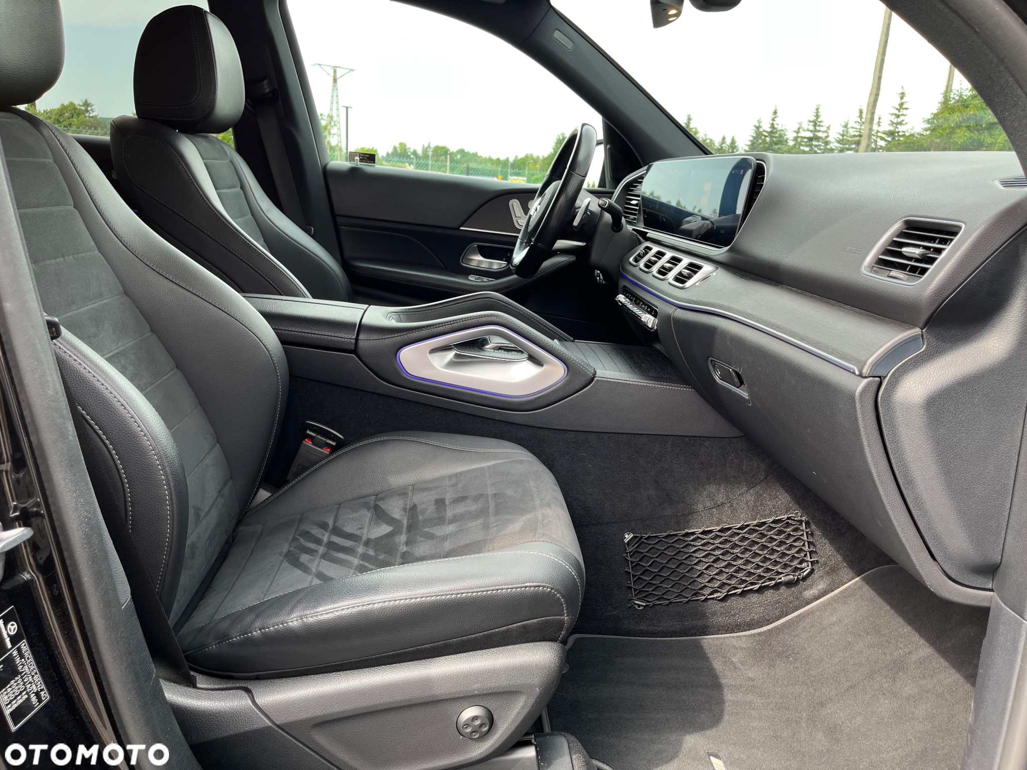 Mercedes-Benz GLE 300 d 4-Matic - 33