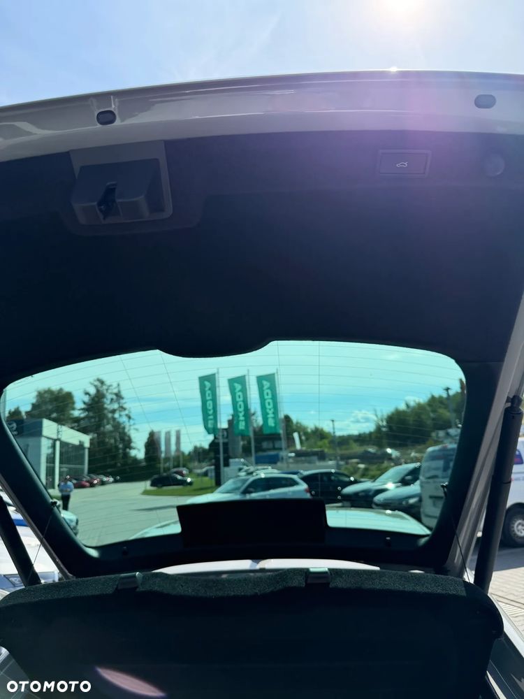 Skoda Octavia 2.0 TSI Sportline Tech 4x4 DSG - 17