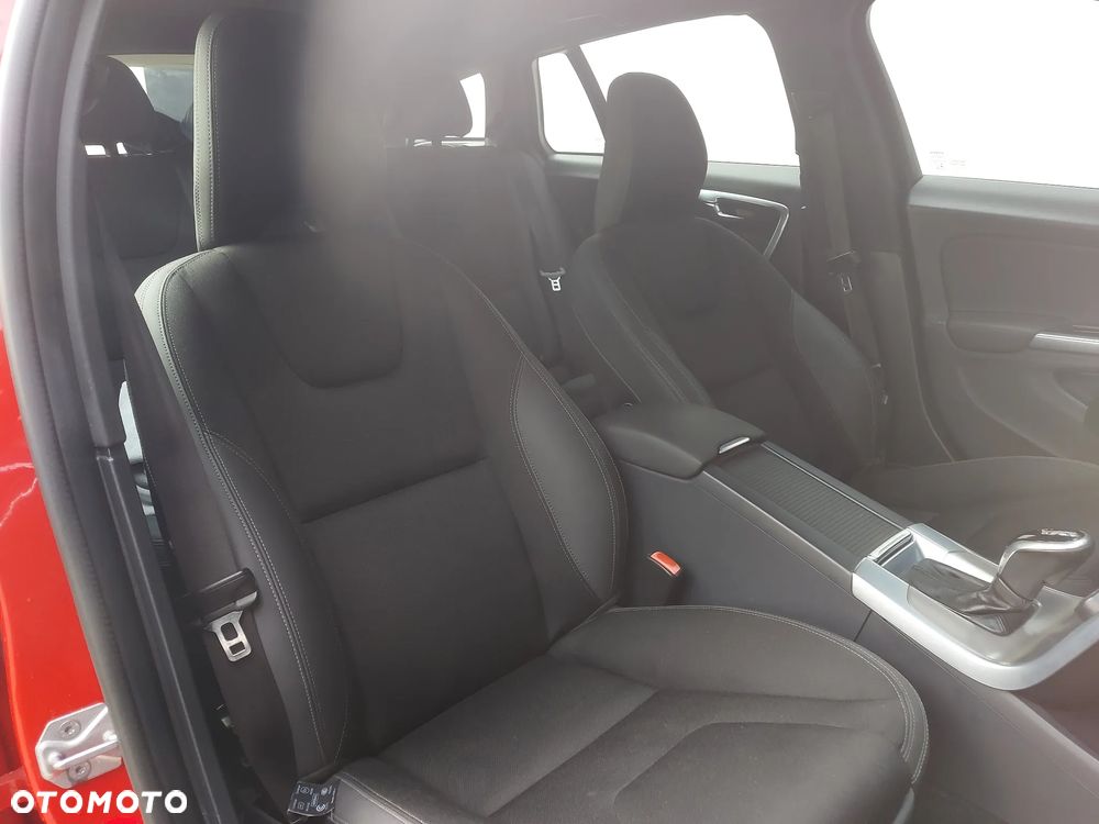 Volvo V60 D4 Drive-E Base - 14